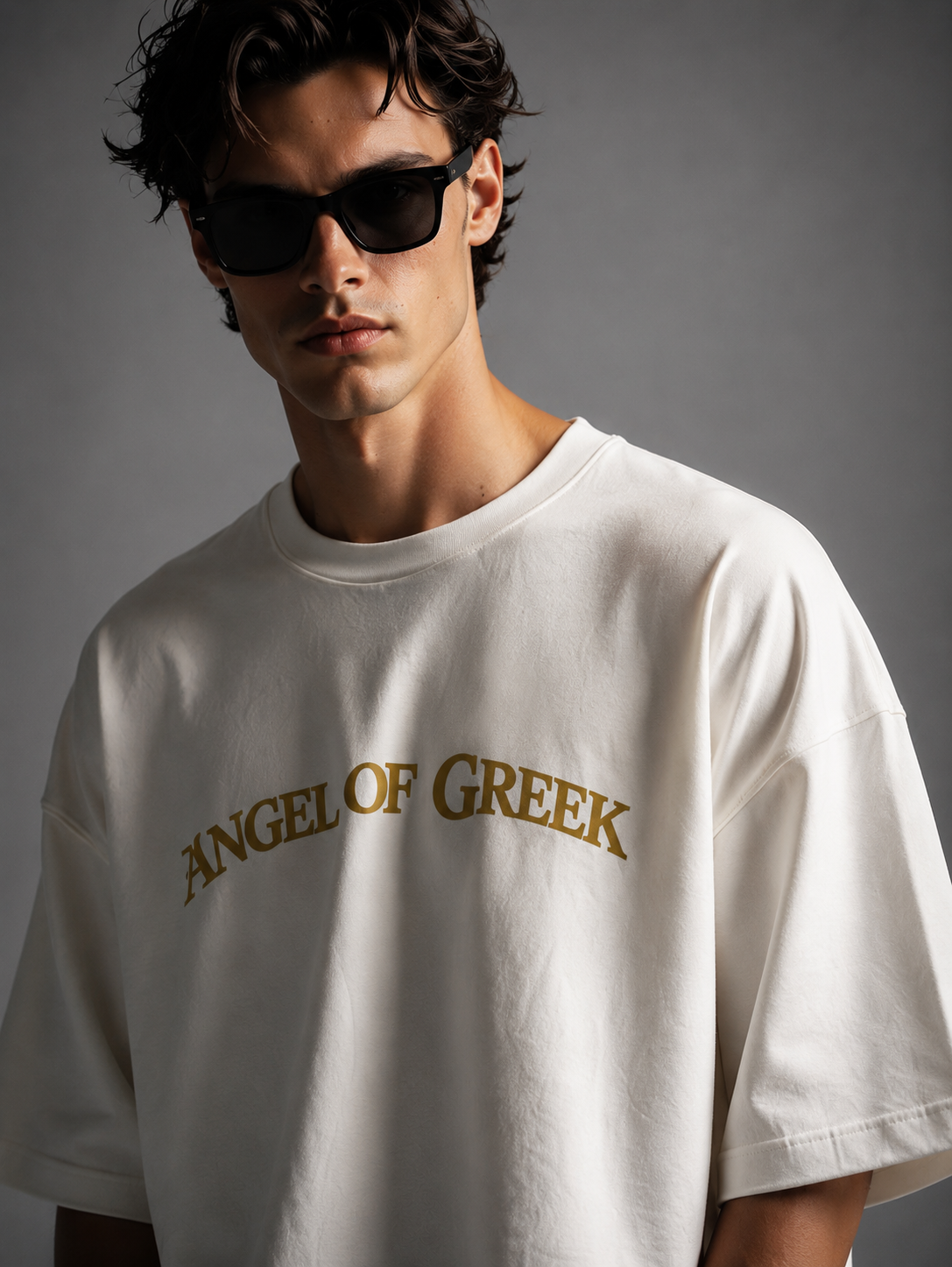 ANGEL OF GREEK // HEAVYWEIGHT OVERSIZED TEE